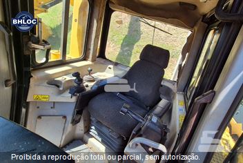 Trator de Esteira Caterpillar D6T XL