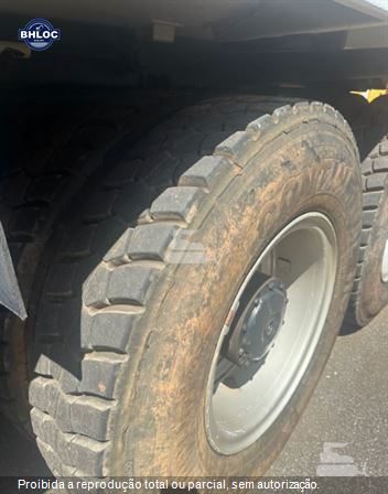 Caminhão Mercedes-Benz Axor 4144 K 6x4 2p (diesel)