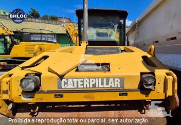 Rolo Compactador Caterpillar CB-534D