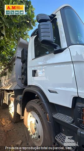 Caminhão Scania G-560 B 8x4 2p (diesel)(E6)