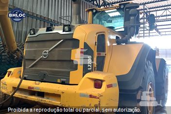 Pá Carregadeira Volvo L220G