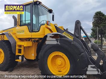 Pá Carregadeira Volvo L120 F
