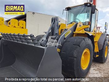 Pá Carregadeira Volvo L120 F