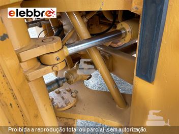 Pá Carregadeira Case W20B
