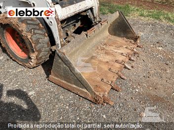 Mini-Carregadeira Bobcat S150