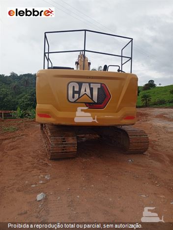 Escavadeira Caterpillar 320
