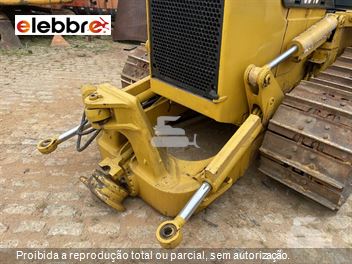 Trator de Esteira Komatsu D61-EX