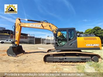 Escavadeira Case CX220C