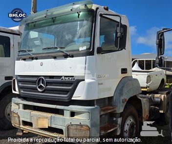 Caminhão Mercedes-Benz Axor 3344 S 6x4 2p (diesel)