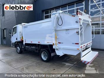 Caminhão Mercedes-Benz Accelo 815 2p (Diesel) (E5)
