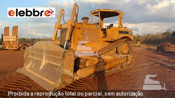 Trator de Esteira Caterpillar D8R