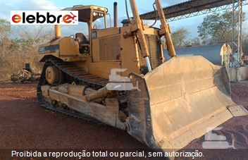 Trator de Esteira Caterpillar D8R