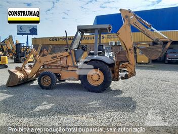 Retro Escavadeira Case 580L