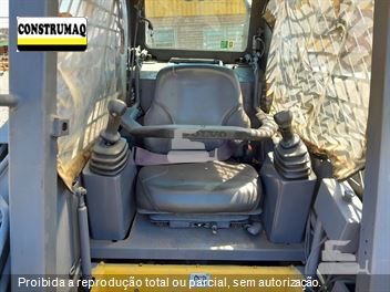 Mini-Carregadeira Volvo MC90B