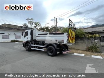 Caminhão Volkswagen 17-230 E Constellation 2p (Diesel)(E5)