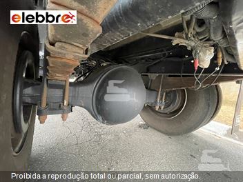 Caminhão Volkswagen 17-230 E Constellation 2p (Diesel)(E5)