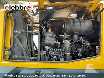 Pá Carregadeira Komatsu WA320