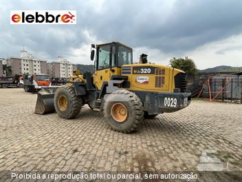Pá Carregadeira Komatsu WA320
