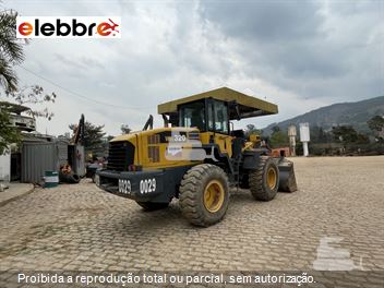 Pá Carregadeira Komatsu WA320