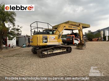 Escavadeira Komatsu PC160