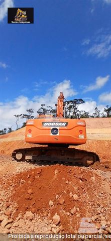 Escavadeira Doosan DX225LCA