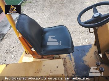 Rolo Compactador Muller VAP70