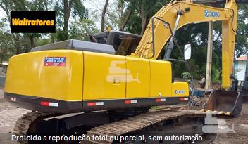 Escavadeira XCMG XE215C
