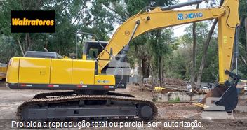 Escavadeira XCMG XE215C