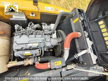 Escavadeira New Holland E145C EVO