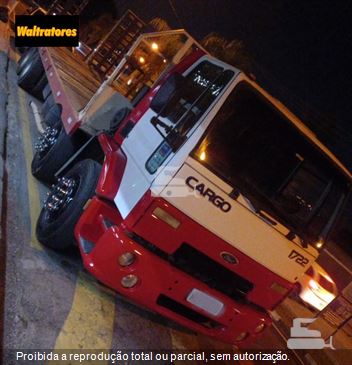 Caminhão Ford CARGO 1722/ 1722 E T 3-Eixos 2p (Diesel)