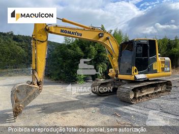 Escavadeira Komatsu PC130