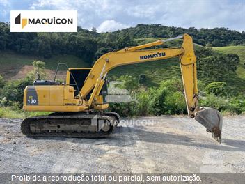 Escavadeira Komatsu PC130