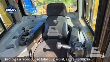 Trator de Esteira Caterpillar D6T XL