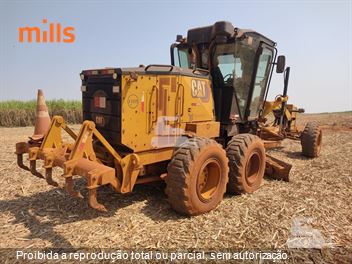 Motoniveladora Caterpillar 120