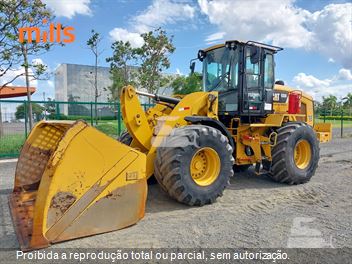 Pá Carregadeira Caterpillar 938K Sugarcane Handler