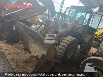 Pá Carregadeira Komatsu WA200
