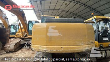 Escavadeira Komatsu PC160