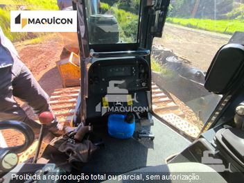Trator de Esteira John Deere 750J