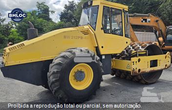 Rolo Compactador Bomag BW212