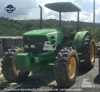 Trator Agrícola John Deere 6110
