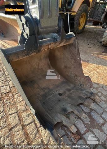 Escavadeira Volvo EC140BLC