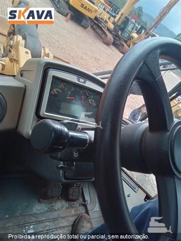 Pá Carregadeira Caterpillar 966L