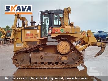 Trator de Esteira Caterpillar D6T