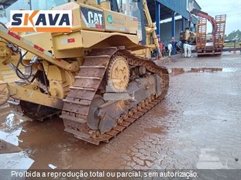 Trator de Esteira Caterpillar D6T