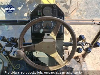 Motoniveladora New Holland RG170B