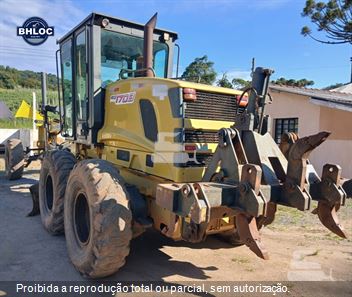 Motoniveladora New Holland RG170B