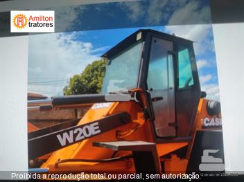 Pá Carregadeira Case W20E