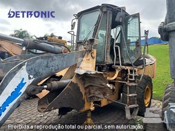 Pá Carregadeira John Deere 724K