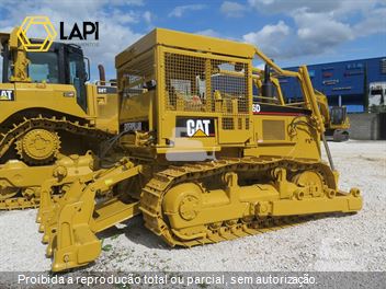 Trator de Esteira Caterpillar D6D