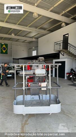Plataforma Aérea (Elevatória) Manitou 150 AETJ-C